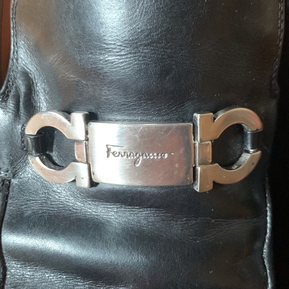 Salvatore Ferragamo Black Leather Loafers - Picture 3 of 16